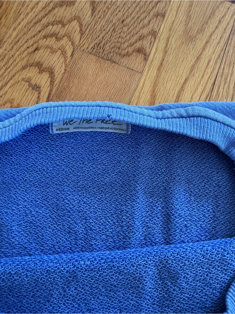 We The Free Bright Blue Pullover Sweatshirt size M - Picture 7 of 7